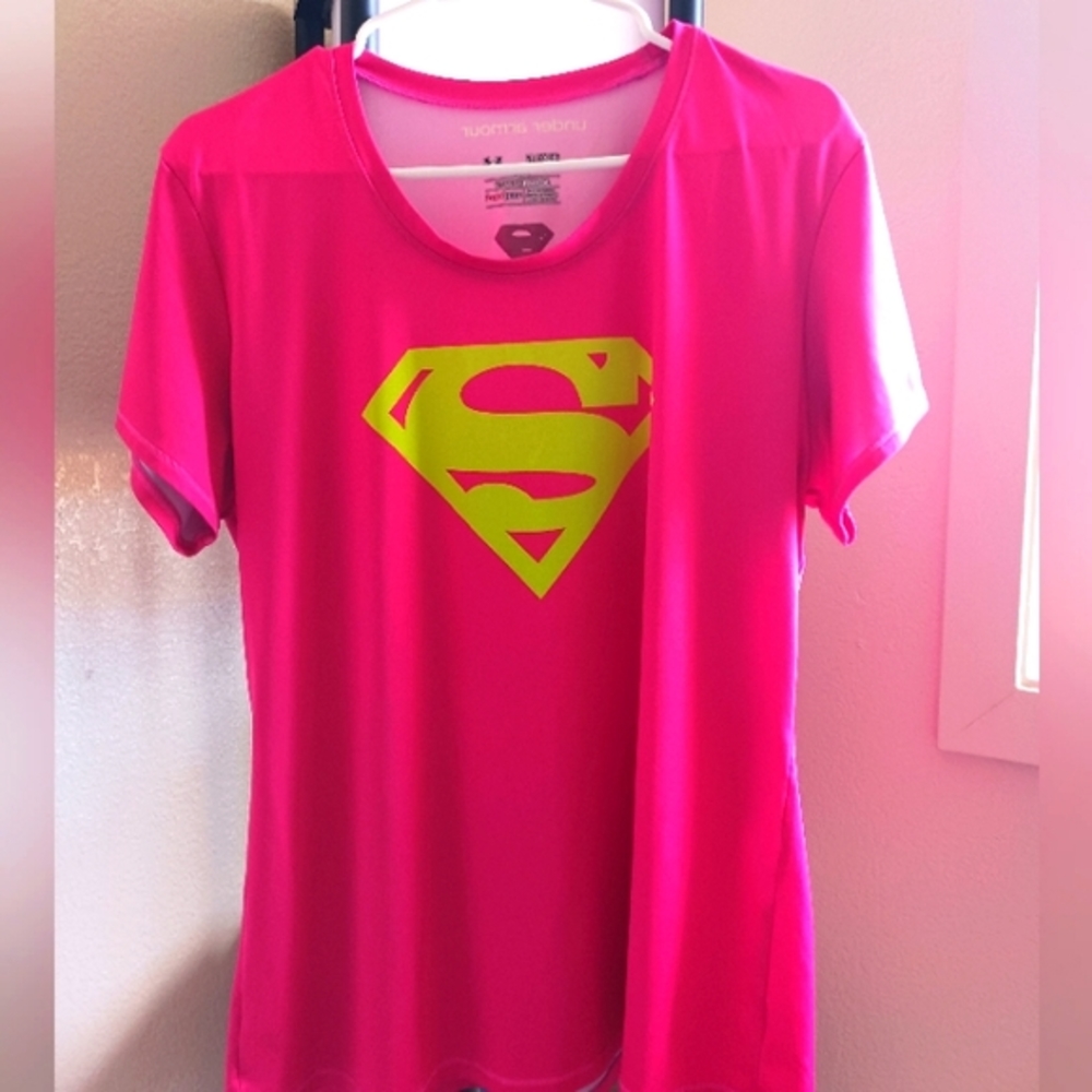 Under Armour T-shirt